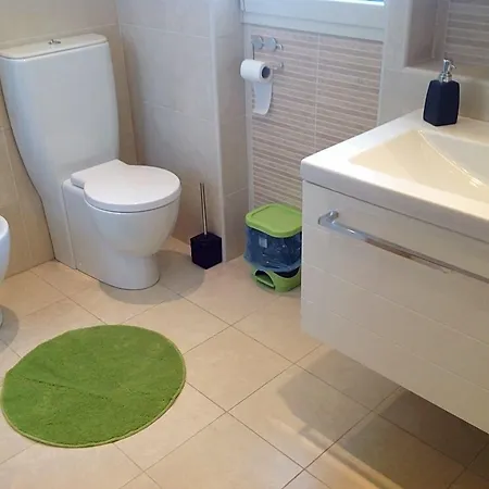 Alojamento de Acomodação e Pequeno-almoço Center Town